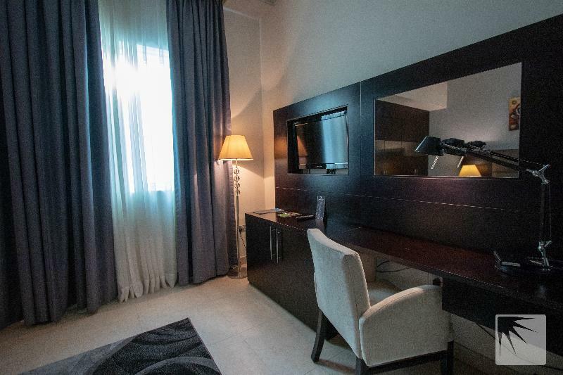 Tower Hotel Apartments Abu Dhabi Exterior photo